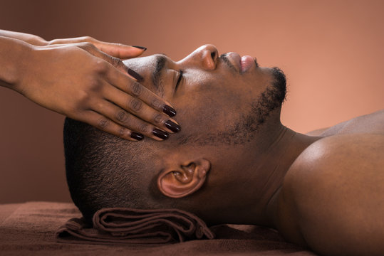 Head & Shoulder Massage